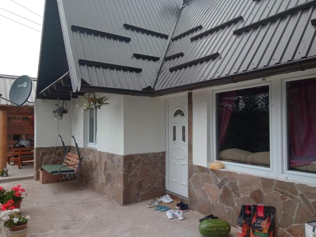 Vila Vikendica Amra I Indir Travnik Exteriér fotografie